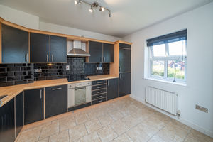 BREAKFAST KITCHEN- click for photo gallery